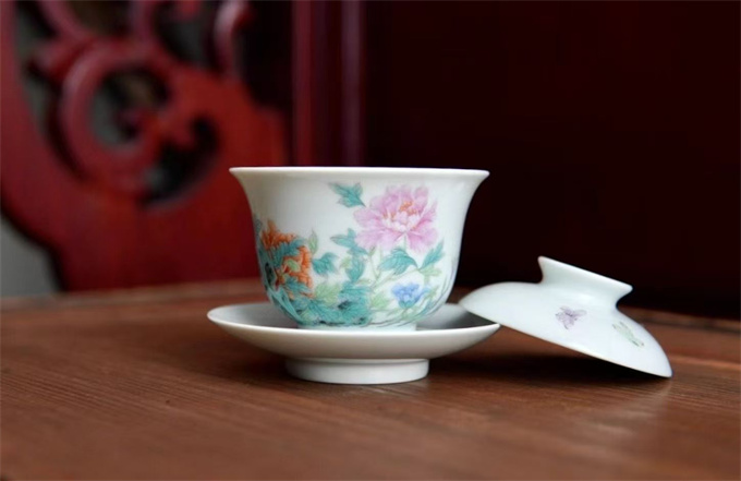 ad645bac2ed43381215cbb77d397148b_1765878