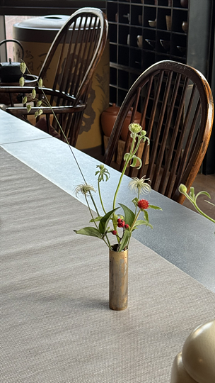 c25b2e7f2192f7549894225eed20b11d_1766566