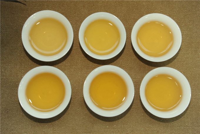 [두기] 2015년 소금전 생차 90g