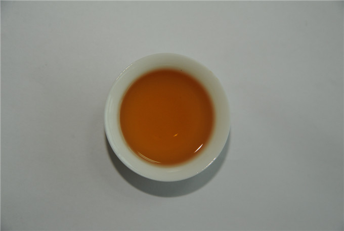 [초특가 6건 폭탄] 05년 이무향병 생차 400g 1건(42편)