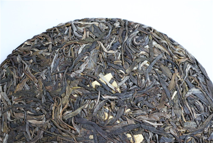 [두기]17년 대두 극품교목청병 357g