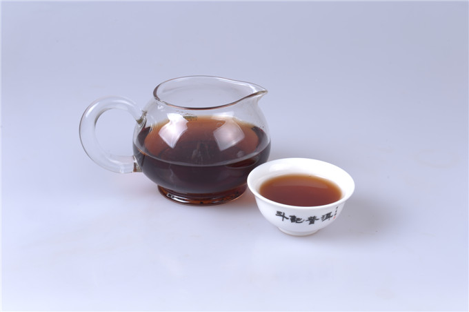 [두기] 10년 봉황유 교목숙병 357g 아주 맛있게 잘 익은 숙차