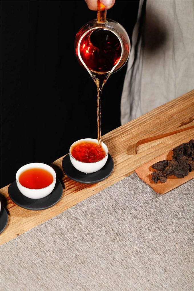 [스페셜 예약할인] 24년 백작호 교장 5년 고수 숙관차 2kg