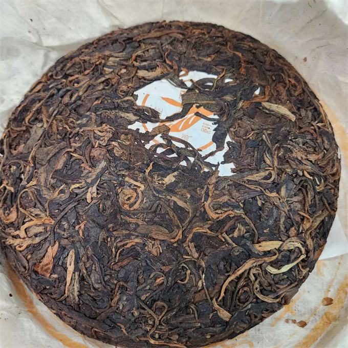[25년 2월 8일자  50% 추가 내림] 99년 만년향 이무 고차수 금아병 400g
