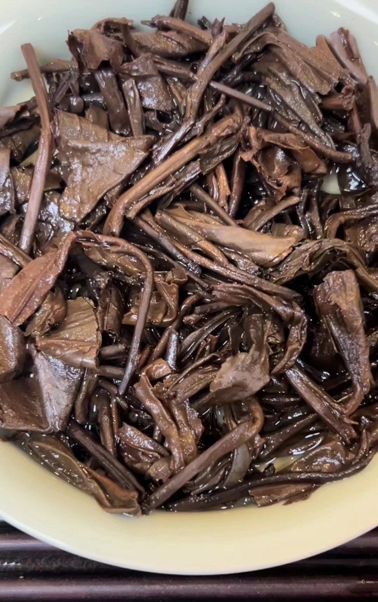 [약으로 마시는 목향노운] 70년대 노차골(老茶骨) 고수생차 100g