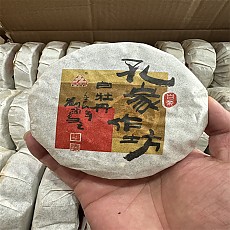 [공가 노백차] 2003 백모단 매화병 250g