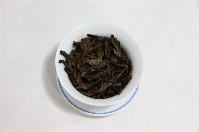 [남간차엽공사] 07년 토림 봉황병 700 생차 380g