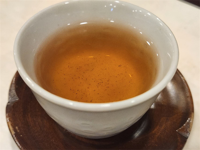 [강력추천] 2009년 언어도단 청병 400g - 맹고차창이 05년 모수차로 빙노노채 고수차를 처음 세상에 알렸습니다.