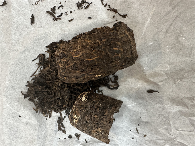 [희소한 좋은차] 90년대 백년고수 석귀 죽통차 약 500g