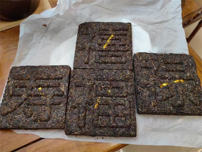 2000年福禄寿喜砖 400g