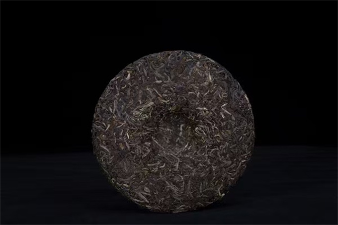 [초창기 대표차 폭락] 14년 우림고차 한묵翰墨 600g - 농강풍