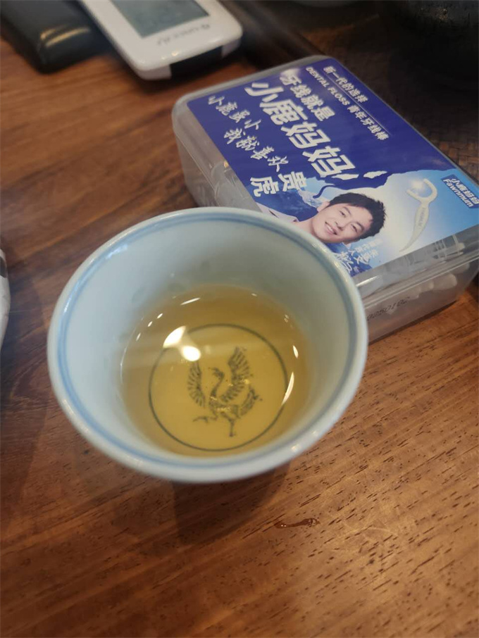 [우림 가성비 좋음] 22년 오년진 고목참천古木参天 생차 380g