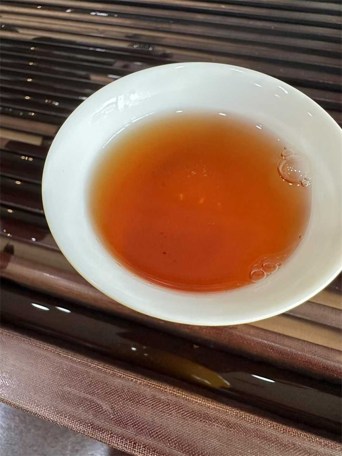 [순시흥] 운남 이무 순시흥 춘첨 400g
