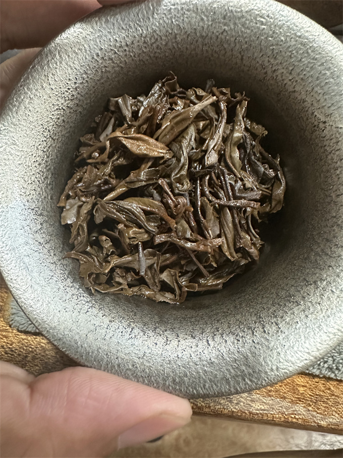 [王霞普洱茶业有限公司]2006年 古佛海南糯金毫饼 357g 1건(42편)