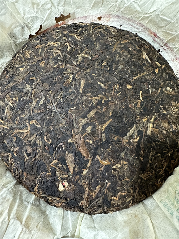 [강력추천] 07년 중화 제일병 포랑산 고수차 357g 1건(42편)