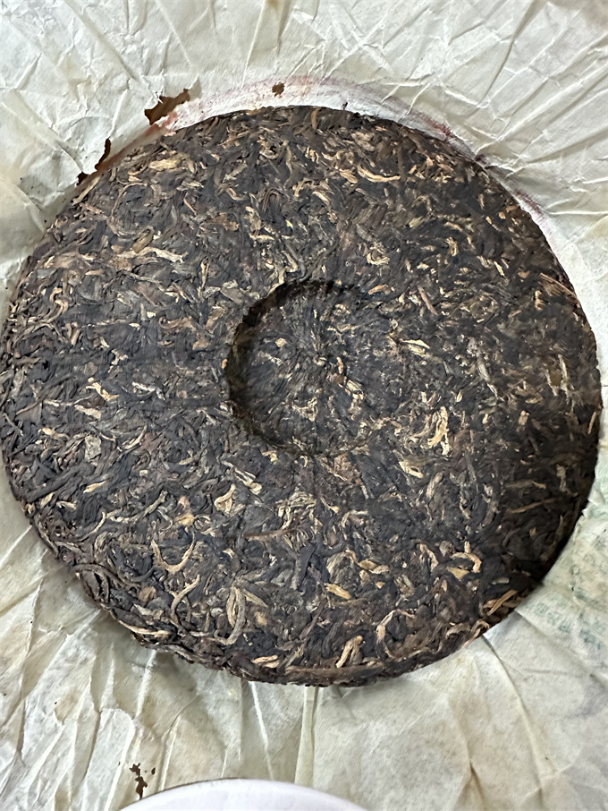 [강력추천] 07년 중화 제일병 포랑산 고수차 357g 1건(42편)