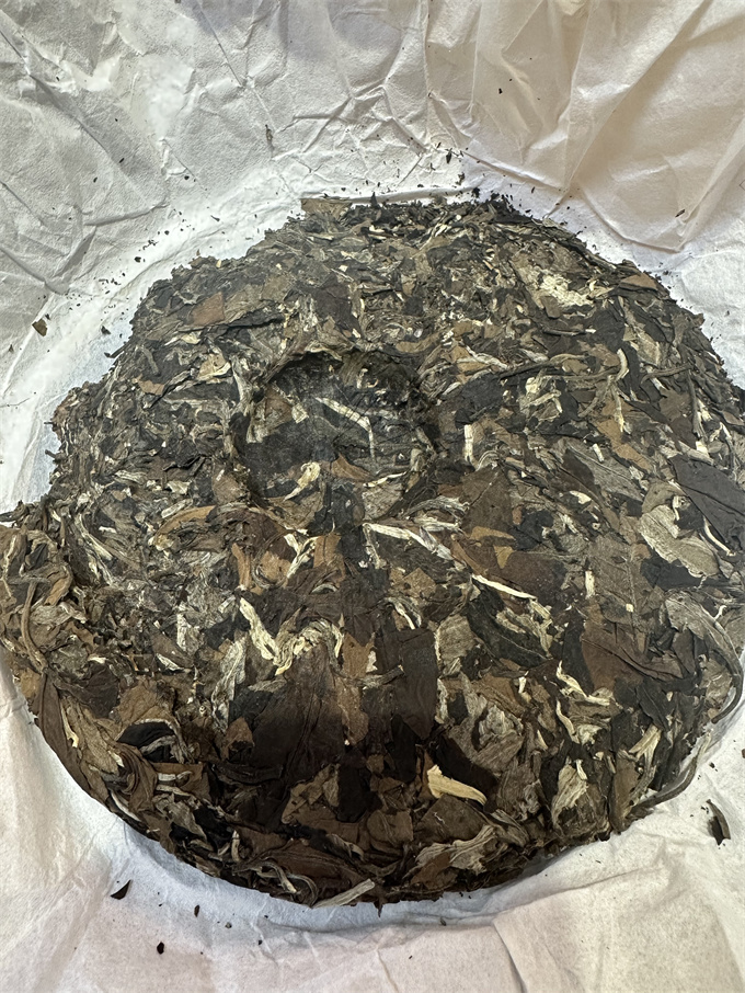 [고수 단주급 백차 3건] 16년 산림 고간 고수백차 357g