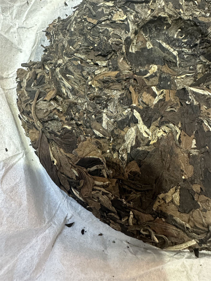 [고수 단주급 백차 3건] 16년 산림 고간 고수백차 357g