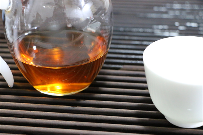 [빙도 대수차 병배] 2012년 맹고 춘운 대수 생차 400g