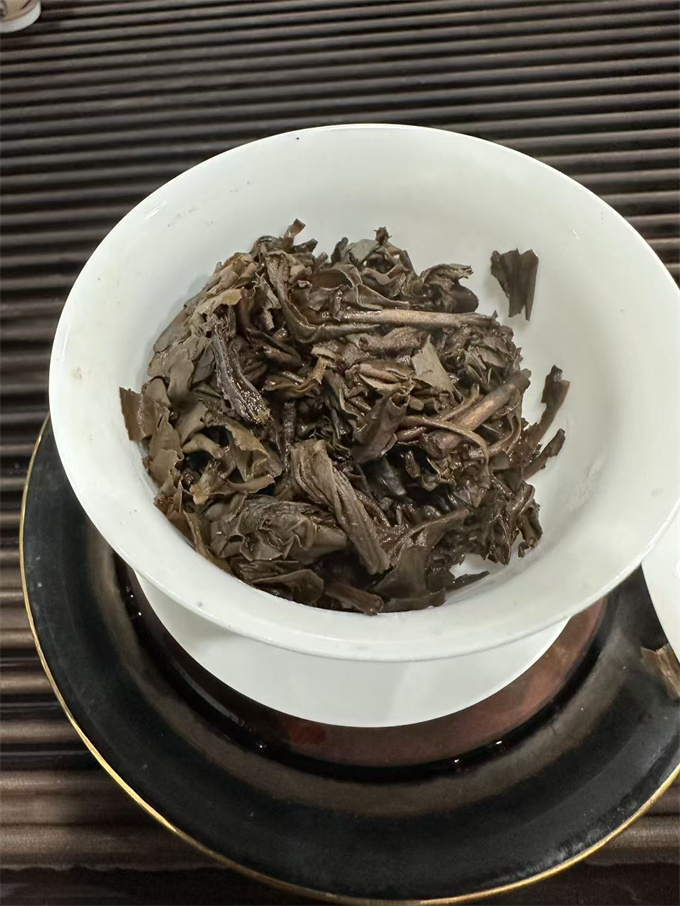 [상명차창] 07년 맹해 교목원차 8656 청병 357g