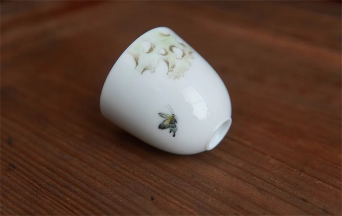 수회 분채 불도배 - 초충 手绘粉彩不倒杯-草虫(50cc)