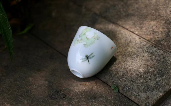 수회 분채 불도배 - 초충 手绘粉彩不倒杯-草虫(50cc)