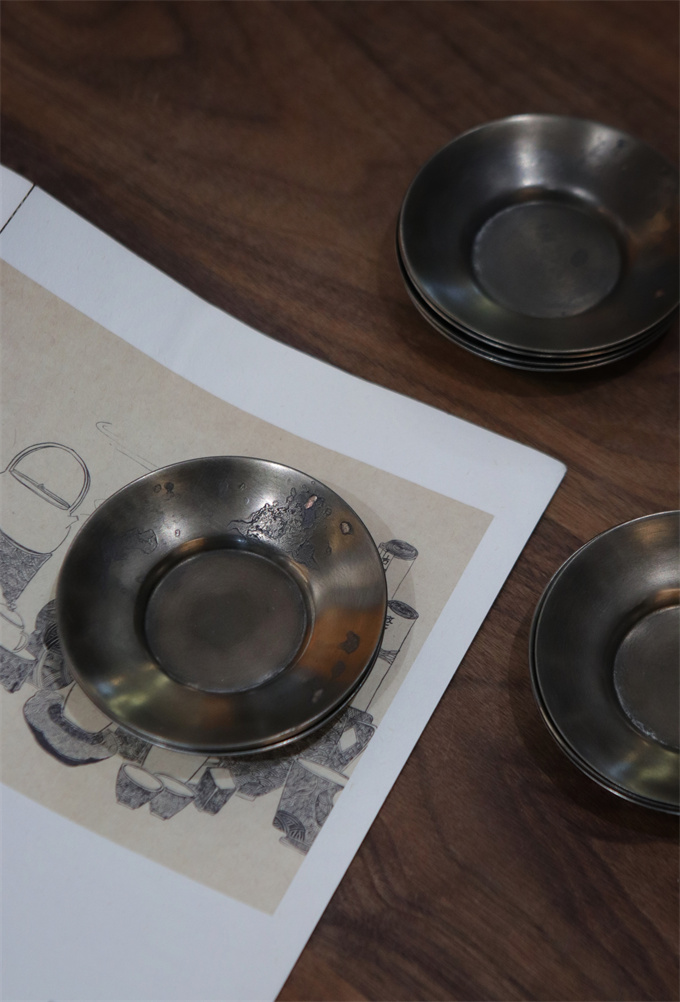 반홍 주석 찻잔 받침