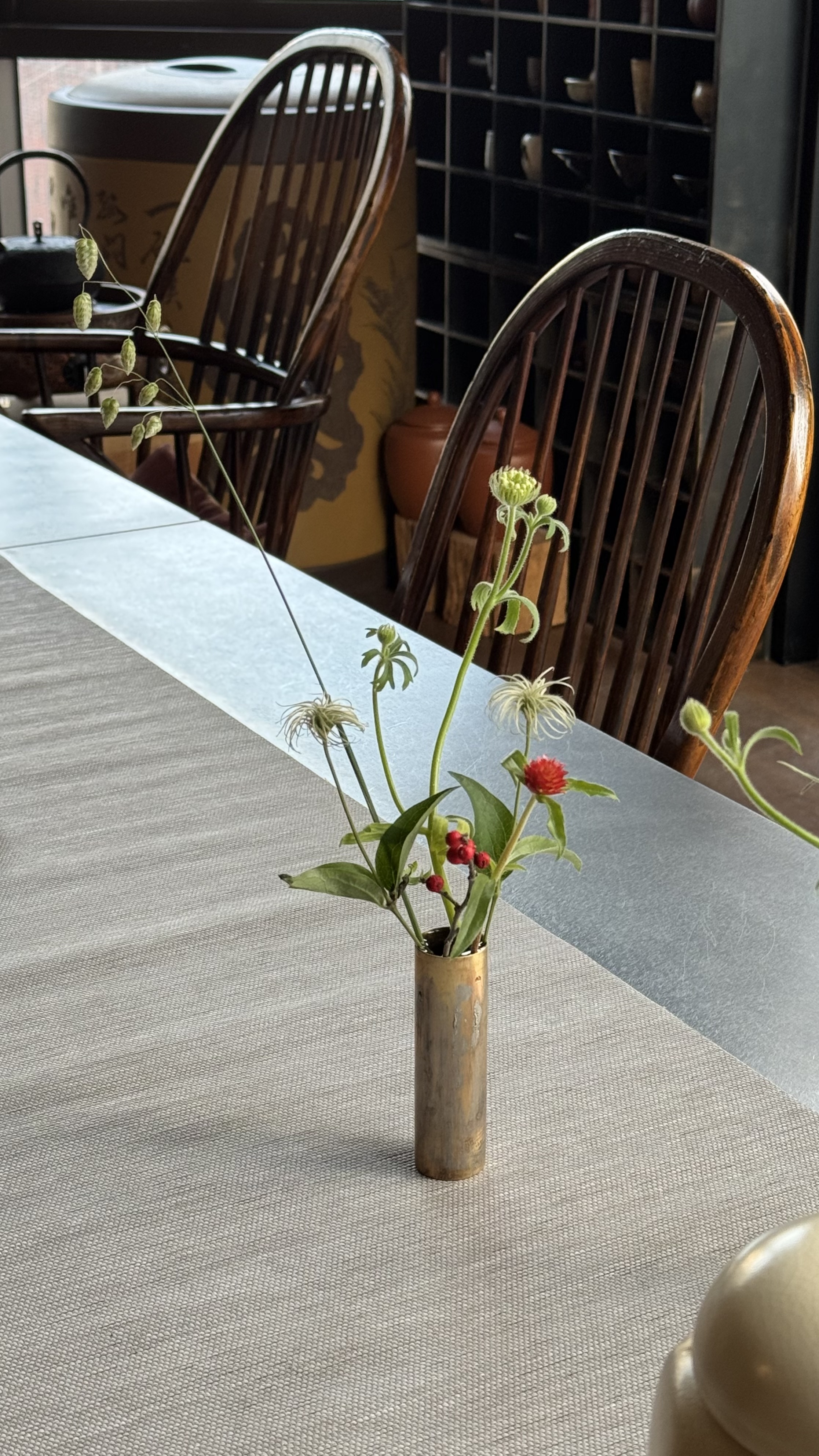 금속공예작품 이종길작가 황동 화병