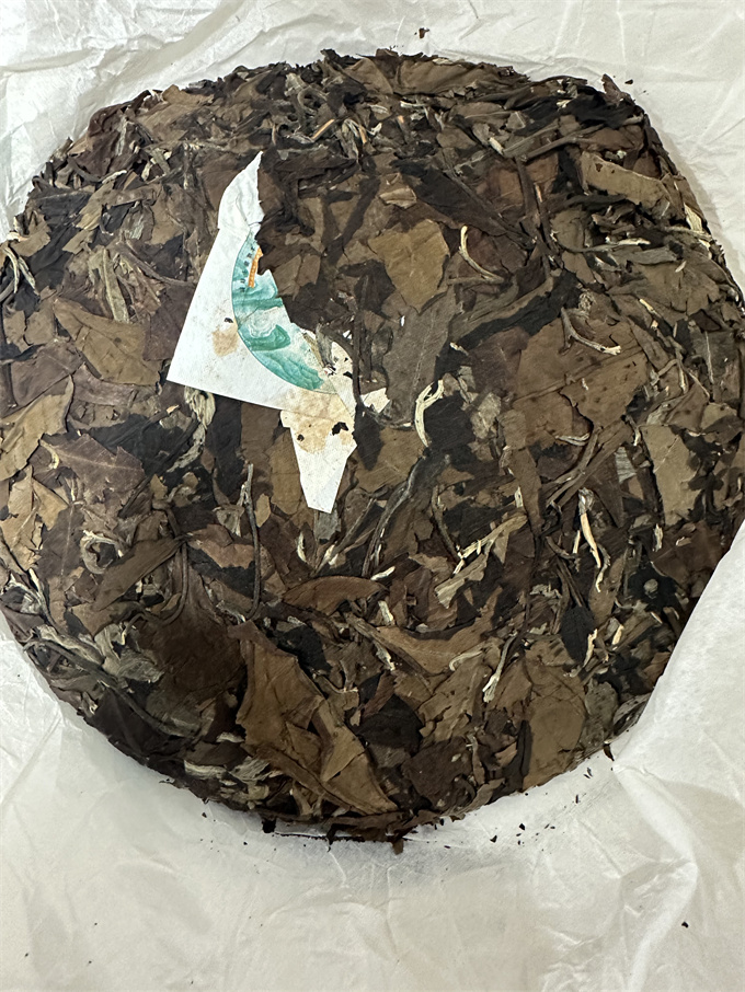 [노백차 폭탄] 19년 운남 노수 백차 357g