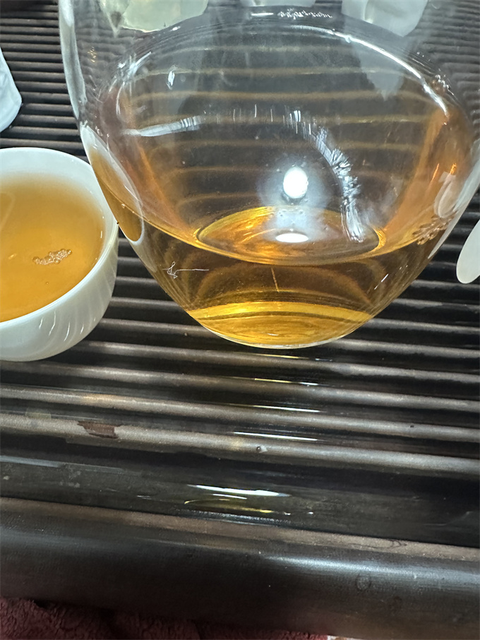 [노백차 폭탄] 19년 운남 노수 백차 357g