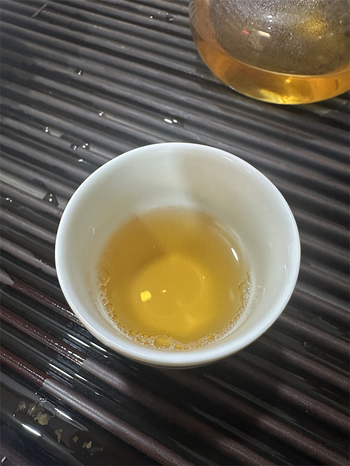 [30건 폭탄] 20년 포랑 공작청병 357g 1건(28편)