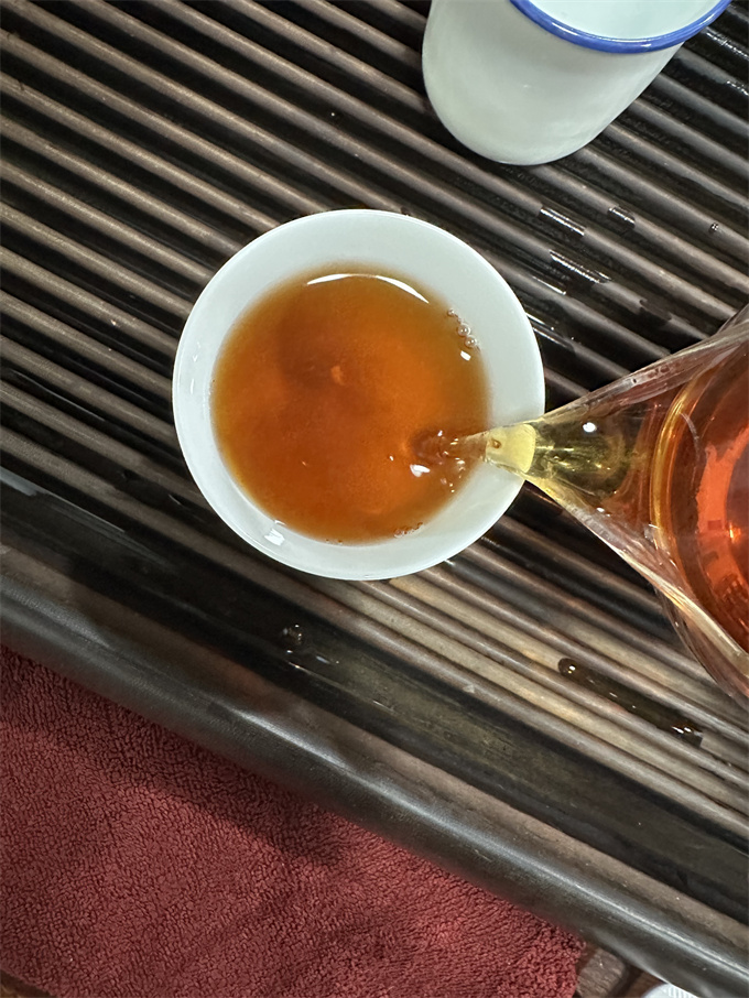 [설잔치 폭탄] 2005년 노생차 1관(4개×250g) - 긴급 -