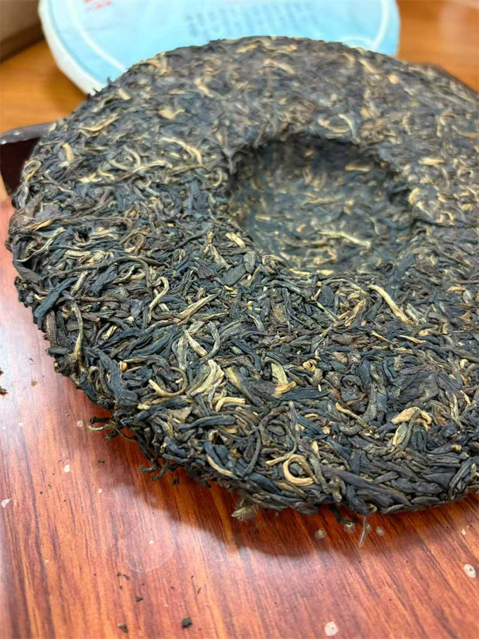 [맹해차창] 2011년 일원 청병 357g