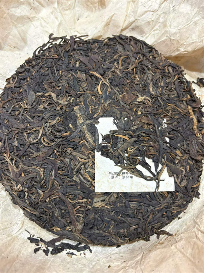 [몽해 산지] 2005년 브라운산 명전춘첨 병차 357g