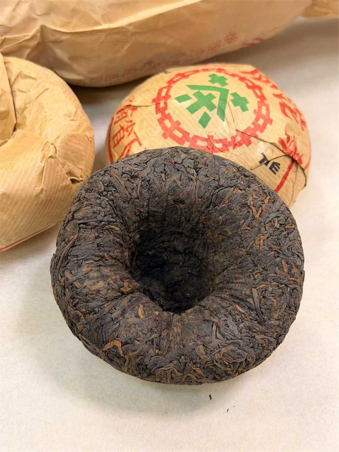[1건 대박 할인] 80년대 하관 소법타(숙차) 250g