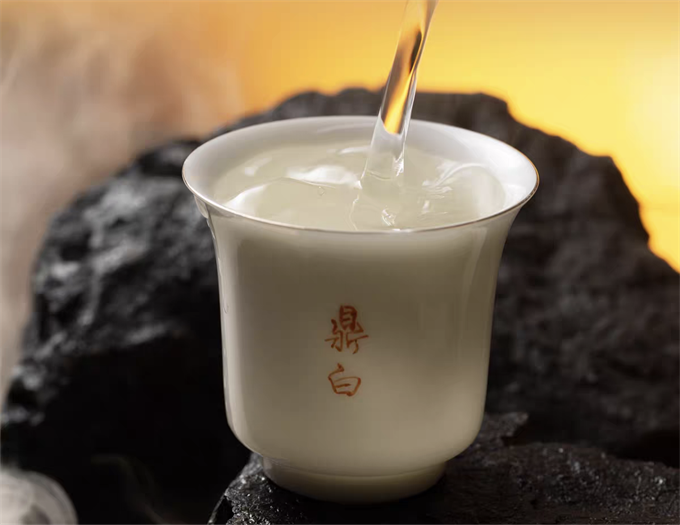 [무결점 鼎白] 정백침호 2025년 탄배 황야은침 특급백차 500g