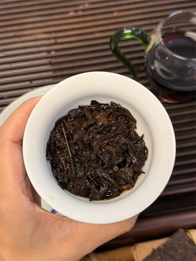[노숙차 찾는 분께 추천] 1998년 이무 연잎향 숙전 250g